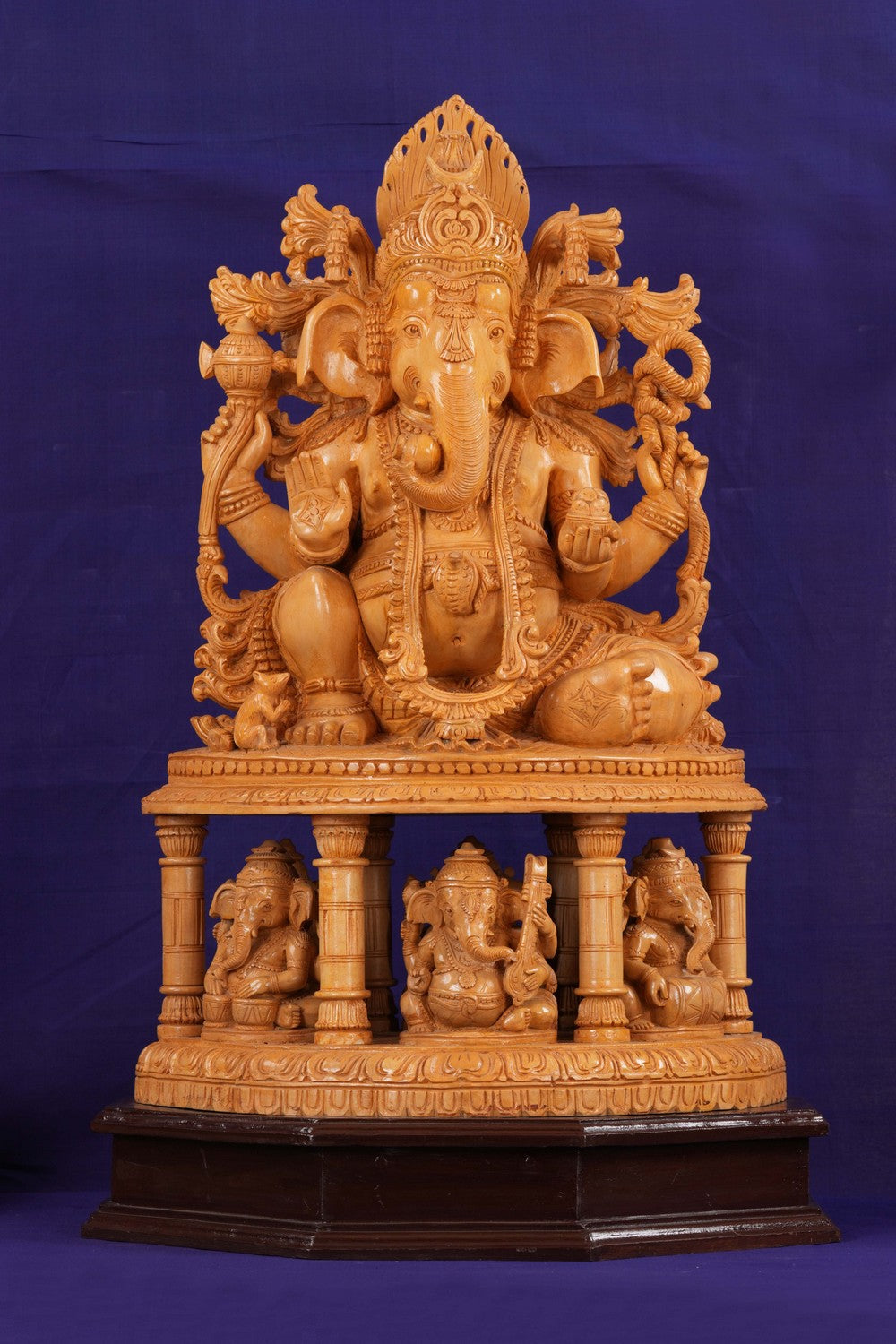 Image of White Cedar Wooden Sri Ganesh Statue